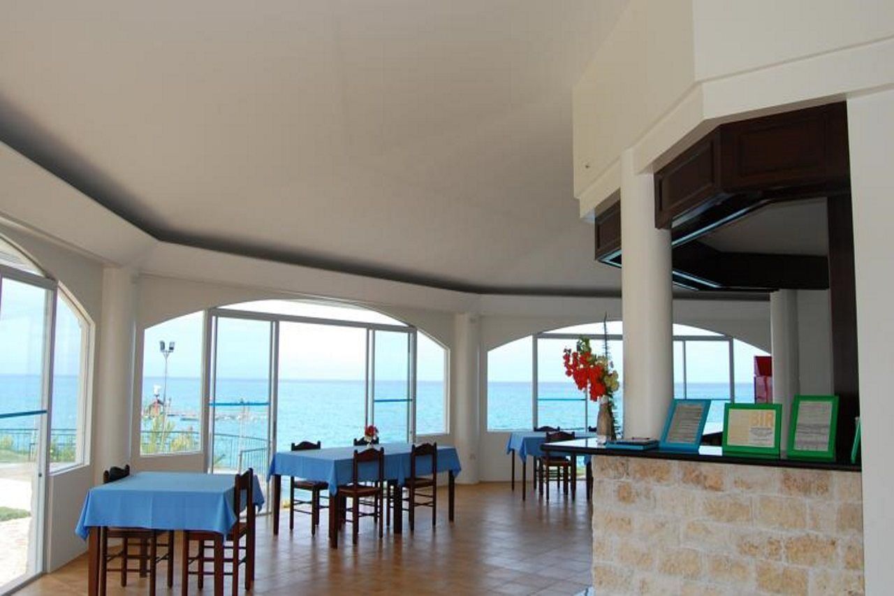 Sherwood Bay Resort & Aqua Sports Inc. Tabalong Экстерьер фото